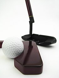 Набор для гольфа в деревянном кейсе 