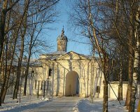 Вход в Антониев монастырь.